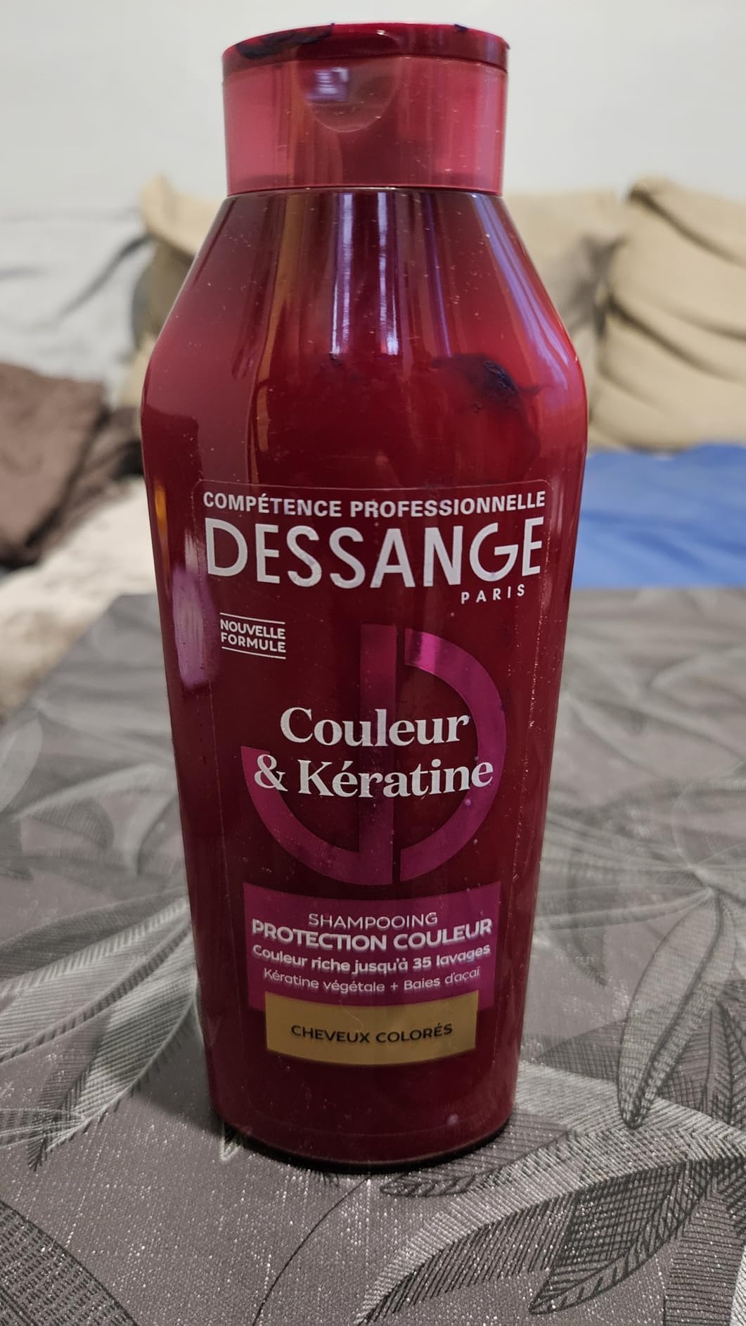 Couleur qui tient